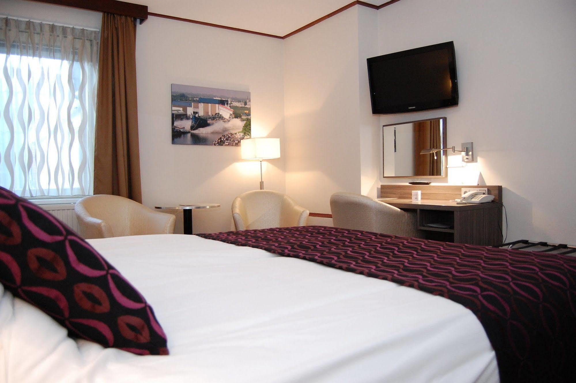 Hotel Faber Hoogezand Esterno foto