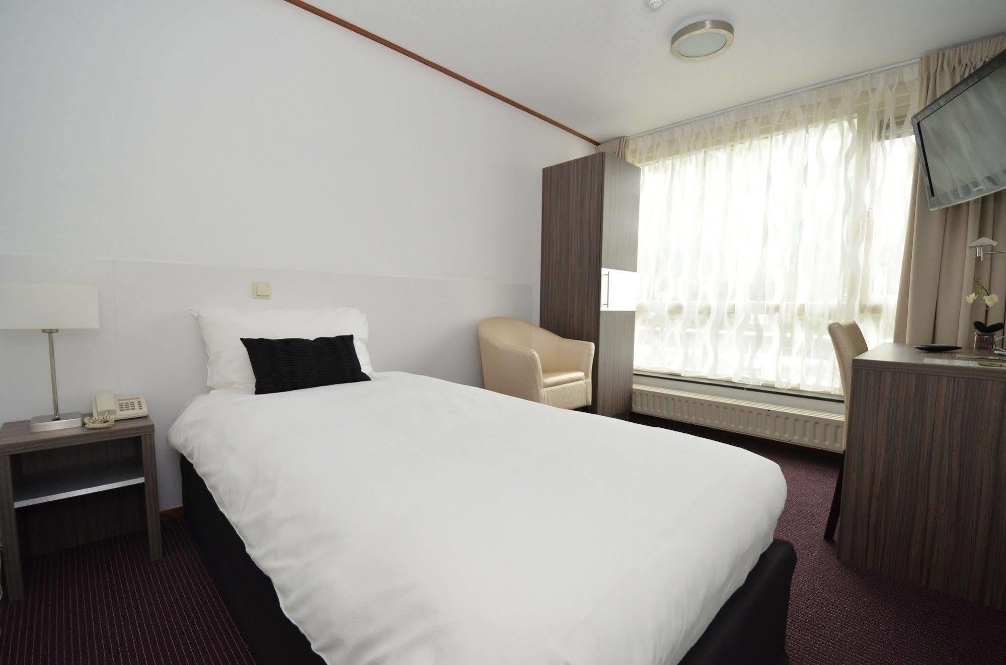 Hotel Faber Hoogezand Esterno foto